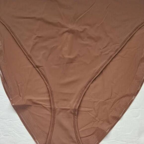2 PAIR SKIMS HI CUT BRIEF PANTY NWT - Picture 8 of 13